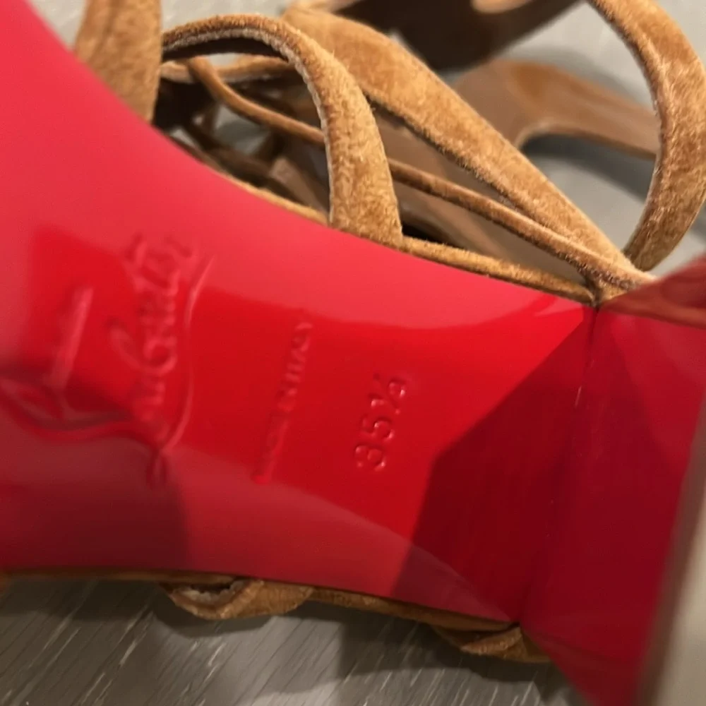 Christian louboutin heel - Picture 6 of 7